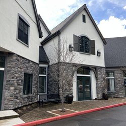 Fyzical Therapy & Balance Centers - Lake Oswego - Office located at the end of the parking lot (last building on the right)