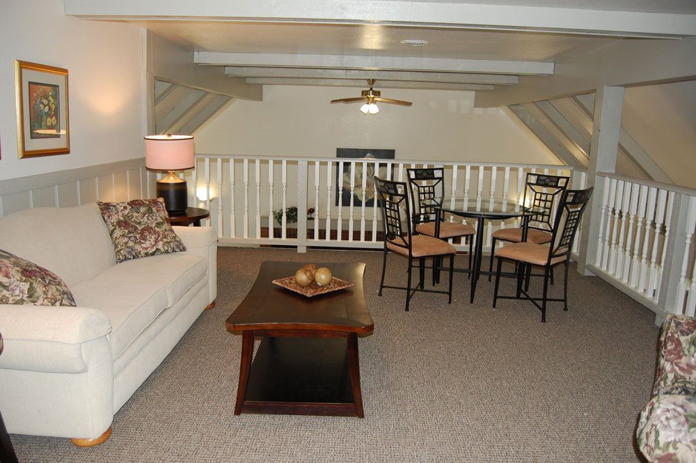 APPLE RIDGE APARTMENTS - Updated June 2026 - 13 Photos - 306 Manzana Ct ...