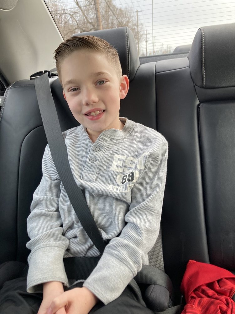 HEADLINERS BARBER SHOP Updated September 2024 25 Photos & 10