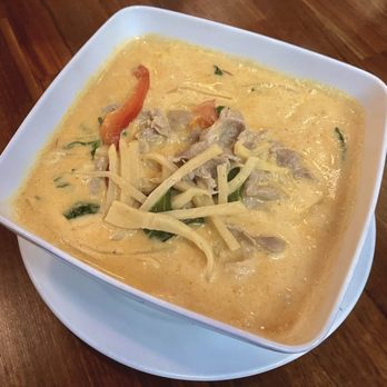 Thai House-Whittier - Red curry with pork - Thai Near Me - Whittier, California Thai House-Whittier - Red curry with pork - Thai Near Me - Whittier, California