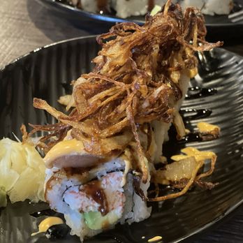 Kiraku - Gardena Roll - Sushi Bars Near Me - Gardena, California