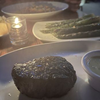 STK Steakhouse - Filet 6 oz & Asparagus - Bars Near Me - Miami Beach, Florida STK Steakhouse - Filet 6 oz & Asparagus - Bars Near Me - Miami Beach, Florida