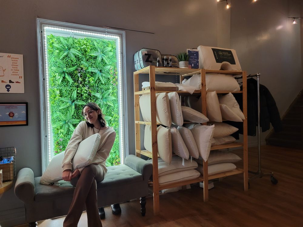 SLEEPARE Updated July 2024 33 Reviews 1524 Spring Hill Rd, McLean