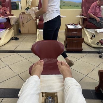 Lily Nails And Spa - Pedicure - Nail Salons Near Me - Paso Robles, California Lily Nails And Spa - Pedicure - Nail Salons Near Me - Paso Robles, California