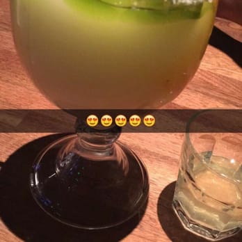 Cheddar's Scratch Kitchen - Maui margarita - Comfort Food Near Me - Chandler, Arizona