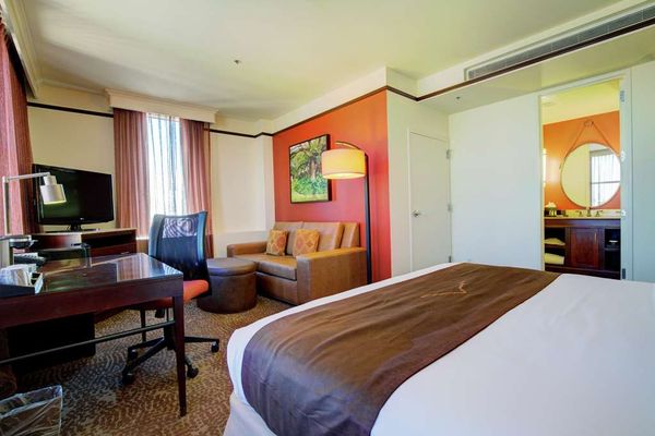 The Emily Morgan San Antonio - a DoubleTree by Hilton Hotel by null