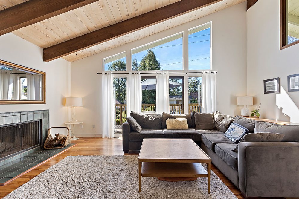 JASON CRUM REALTOR DAVID LYNG REAL ESTATE Contact Agent 1041 41st Ave, Santa Cruz