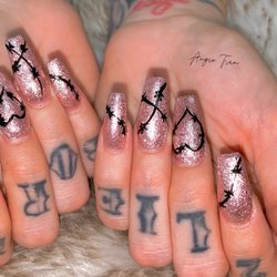 Shiny Nailz - Angie tran