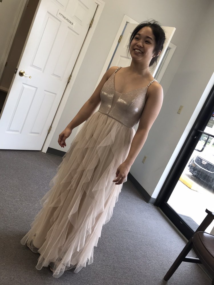 EVELYN’S ALTERATION & TAILOR SHOP Updated September 2024 12590 Perkins Rd, Baton Rouge