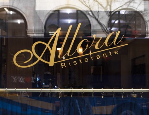 Allora Fifth Ave by null