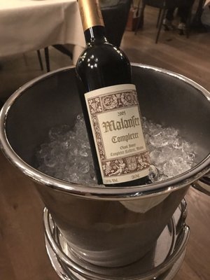 GUSTAV Restaurant & Bar by null