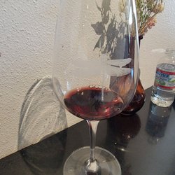 Pulchella Winery - Love the wine glass