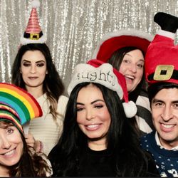 Circle of Friends Photo Booth
