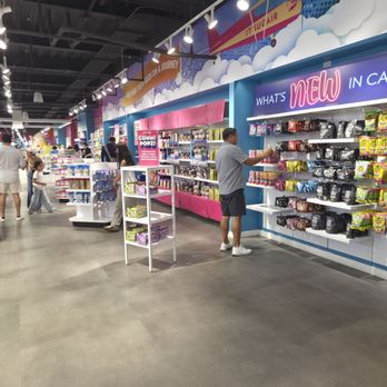 It'Sugar - Candy Stores Near Me - Miami, Florida
