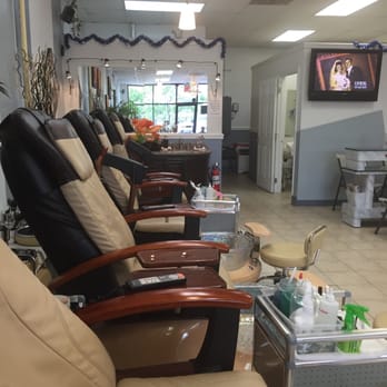 Diamond Nails Spa - Nail Salons Near Me - Norfolk, Virginia Diamond Nails Spa - Nail Salons Near Me - Norfolk, Virginia