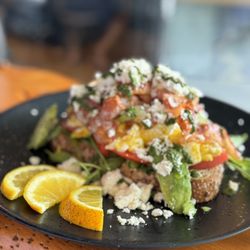 Sunny Eggs - Feta avocado toast