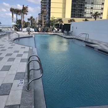 Max Beach Resort - Hotels Near Me - Dayton Beach Shores, Florida