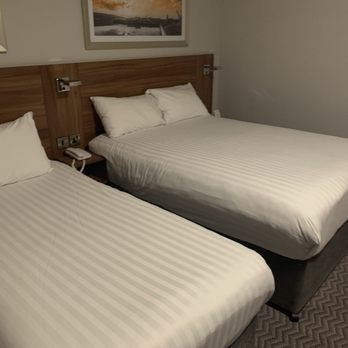 Maldron Hotel - Bedroom - Hotels Near Me - Derry, DRY