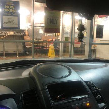 Waffle House - It's hard to see it but the sign in the window says to go orders only between 9 PM and 6 AM - Breakfast & Brunch Near Me - Indianapolis, Indiana