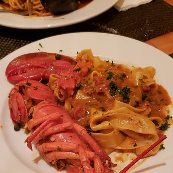 Oltre Mare - Spaghetti alla pescatora and lobster pasta - Italian Near Me - San Diego, California Oltre Mare - Spaghetti alla pescatora and lobster pasta - Italian Near Me - San Diego, California