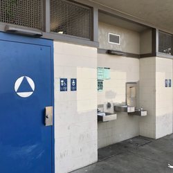 Albion Riverside Park - All gender restrooms