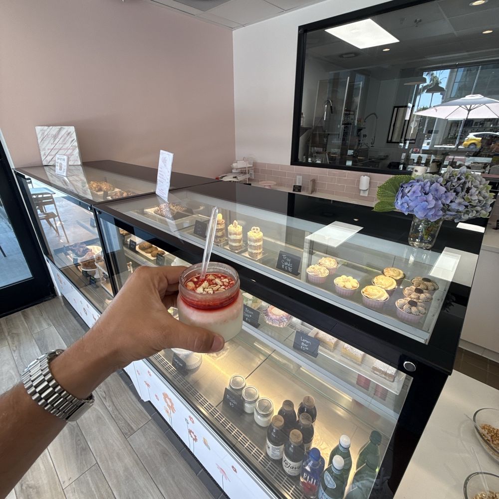 Ivory's Bake Shop - Malabi, every other Saturday!!! - Custom Cakes Near Me - Los Angeles, California Ivory's Bake Shop - Malabi, every other Saturday!!! - Custom Cakes Near Me - Los Angeles, California