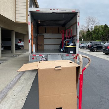 EasyPro Movers - Moving truck - Movers Near Me - Oakland Park, Florida EasyPro Movers - Moving truck - Movers Near Me - Oakland Park, Florida