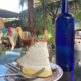Blue Heaven - Key Lime Pie - Breakfast & Brunch Near Me - Key West, Florida