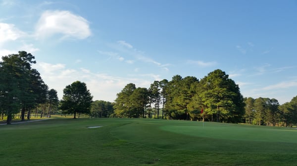 SOUTH HILL COUNTRY CLUB - Updated February 2026 - 3061 Country