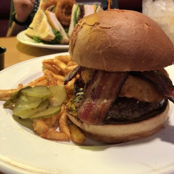 Studio Diner - Eastwood Burger - American Near Me - San Diego, California Studio Diner - Eastwood Burger - American Near Me - San Diego, California