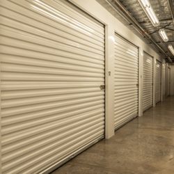 Indoor storage units in Lake Oswego, OR
