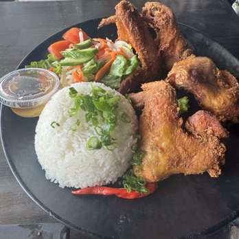 Joe's Pho Original - fried chicken and rice plate - Vietnamese Near Me - San Leandro, California Joe's Pho Original - fried chicken and rice plate - Vietnamese Near Me - San Leandro, California