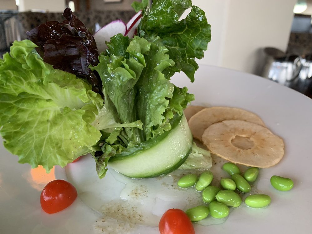 VISTA 18 84 Photos & 96 Reviews 740 Burdett Avenue, Victoria