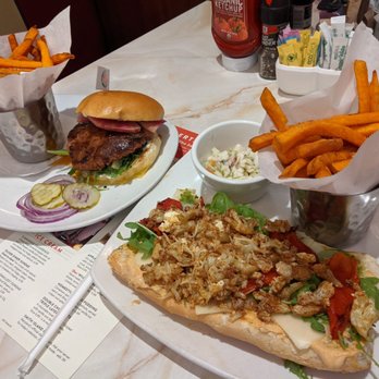 Silver Diner - The goods - New American Near Me - Frederick, Maryland
