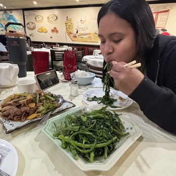Star Kitchen - Water spinach with sliced garlic Sliced Beef with Ginger & Scallion - Dim Sum Near Me - Denver, Colorado