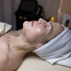 Vibe Skin Lab