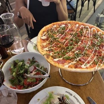 Mister O1 Extraordinary Pizza - Brickell - Pizza Near Me - Miami, Florida Mister O1 Extraordinary Pizza - Brickell - Pizza Near Me - Miami, Florida