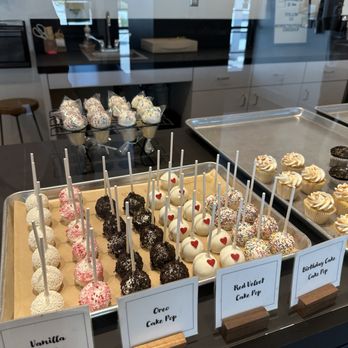 Sweet Nothings Cake Shop - Cupcakes Near Me - Duarte, California Sweet Nothings Cake Shop - Cupcakes Near Me - Duarte, California