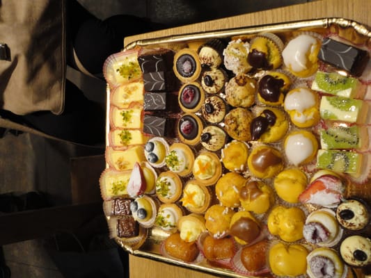 Gelateria Pasticceria Badiani by null