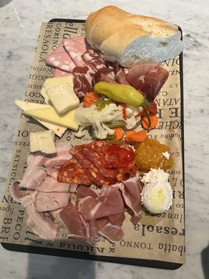 La Salumeria by null