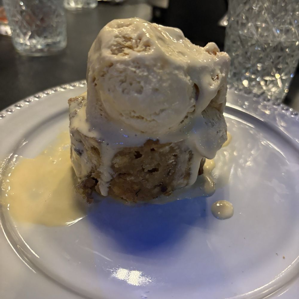 Bread pudding dessert was Bread pudding dessert was