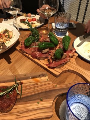 20° RESTOBAR by null