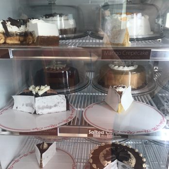 Round Robin Cafe - Patisserie/Cake Shop Near Me - Quezon City, NCR
