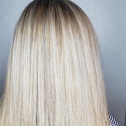 Lash and Blow Salon - Beautiful blonde by Marni