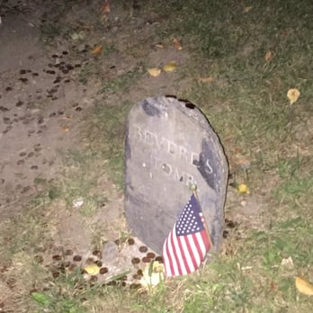Ghosts & Gravestones - Ghosts tour of Boston. Very fun. - Historical Tours Near Me - Boston, Massachusetts Ghosts & Gravestones - Ghosts tour of Boston. Very fun. - Historical Tours Near Me - Boston, Massachusetts
