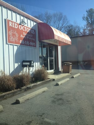 RED OCTOPUS TATTOOING - Updated August 2025 - 19 Reviews - 1654 ...