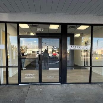 Lmage Suites - Storefront L'Mage Salon Suites - Shared Office Spaces Near Me - Phoenix, Arizona Lmage Suites - Storefront L'Mage Salon Suites - Shared Office Spaces Near Me - Phoenix, Arizona