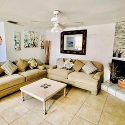 Susan and Ledif's Tropical Hideaway