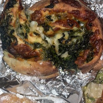 Benny's Pizza - Spinach Wheel, could've been more flavorful - Pizza Near Me - Jamaica, New York Benny's Pizza - Spinach Wheel, could've been more flavorful - Pizza Near Me - Jamaica, New York