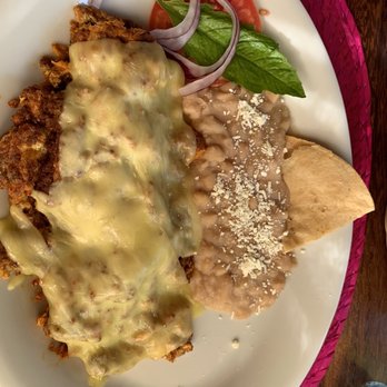 Carmelitas Cafe - Scrambled eggs with chorizo and cheese. - Mexican Near Me - Zihuatanejo, GRO Carmelitas Cafe - Scrambled eggs with chorizo and cheese. - Mexican Near Me - Zihuatanejo, GRO